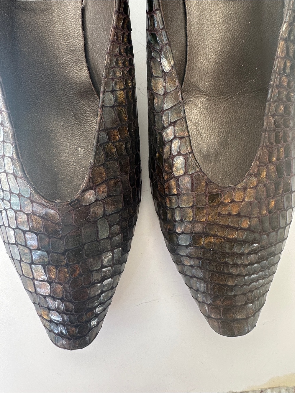 Prevata Women's Pointed Toe Snake-skinEmbossed  heals in Dark BrownMade in Italy